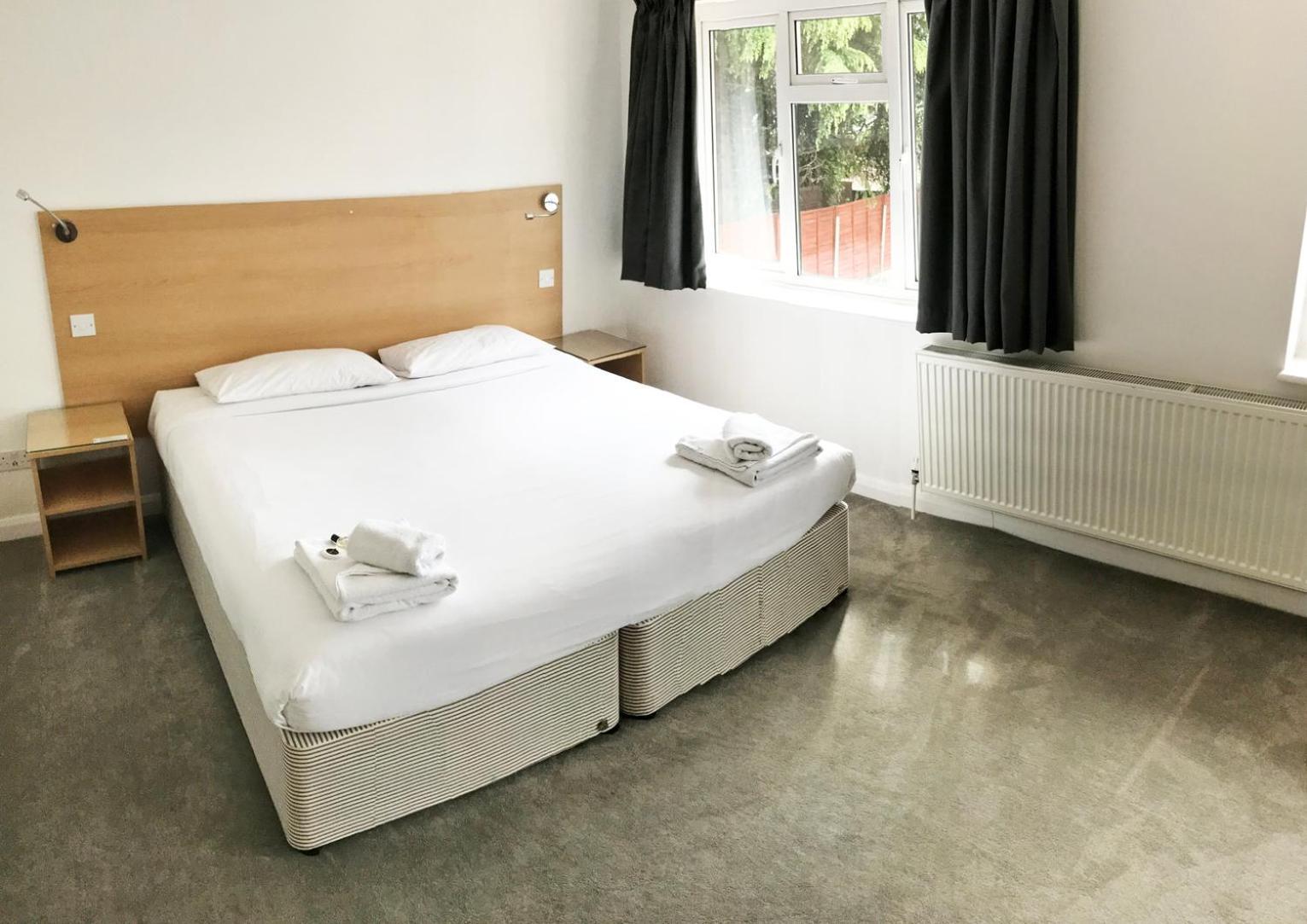 Gidea Park Hotel Romford Ngoại thất bức ảnh